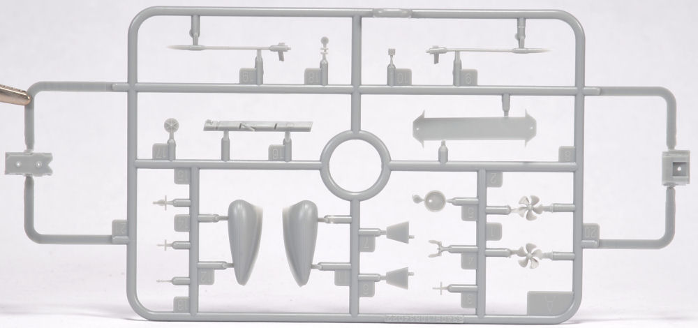 Hobby Boss 84310 1/700 USS Cole DDG 67 Kit Image 02