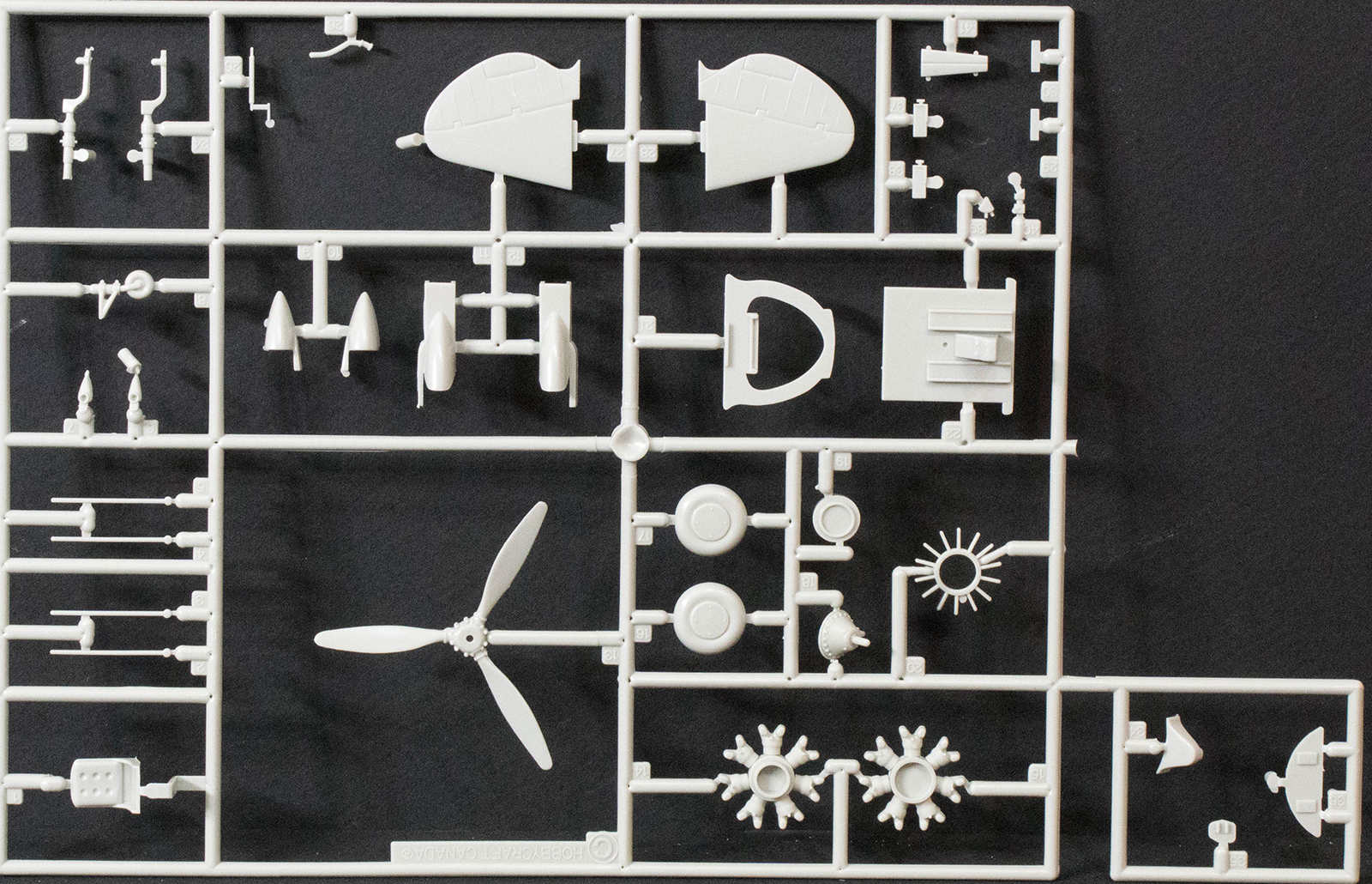 Hobbycraft 1552 1/48 P-35 Parts Image 02
