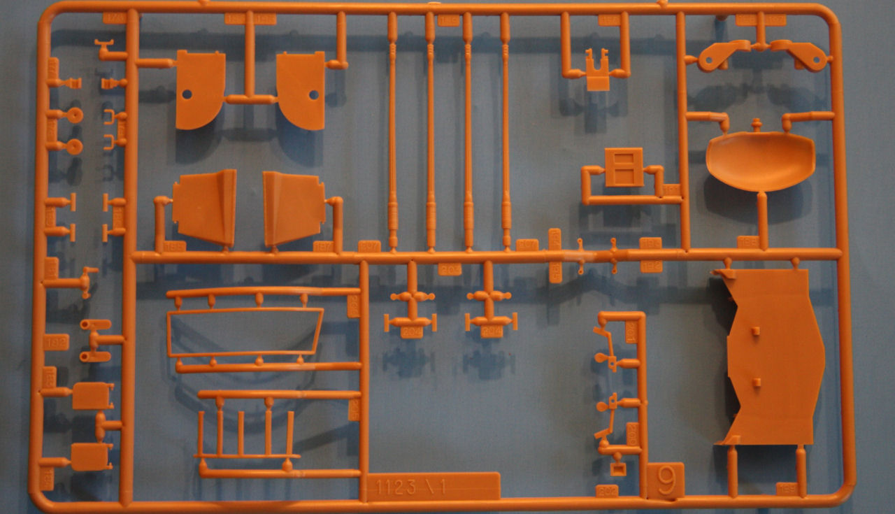 Heller 81123 1/35 AMX 30 DCA Parts Image 03