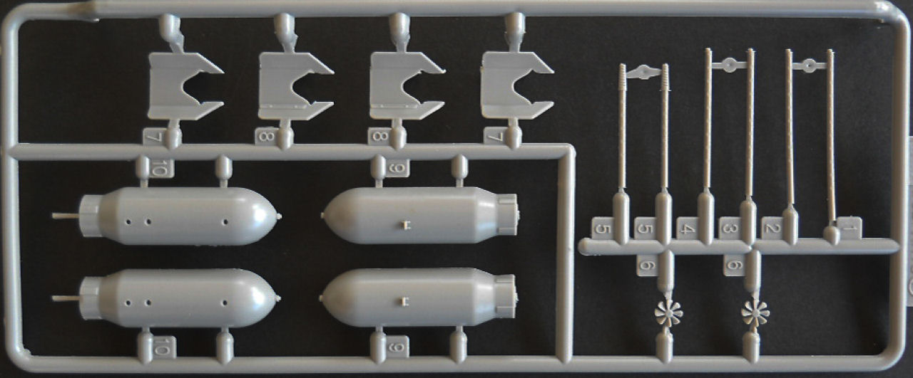 HK Models 01E04 1/32 B-17G Flying Fortress First Look Image 08