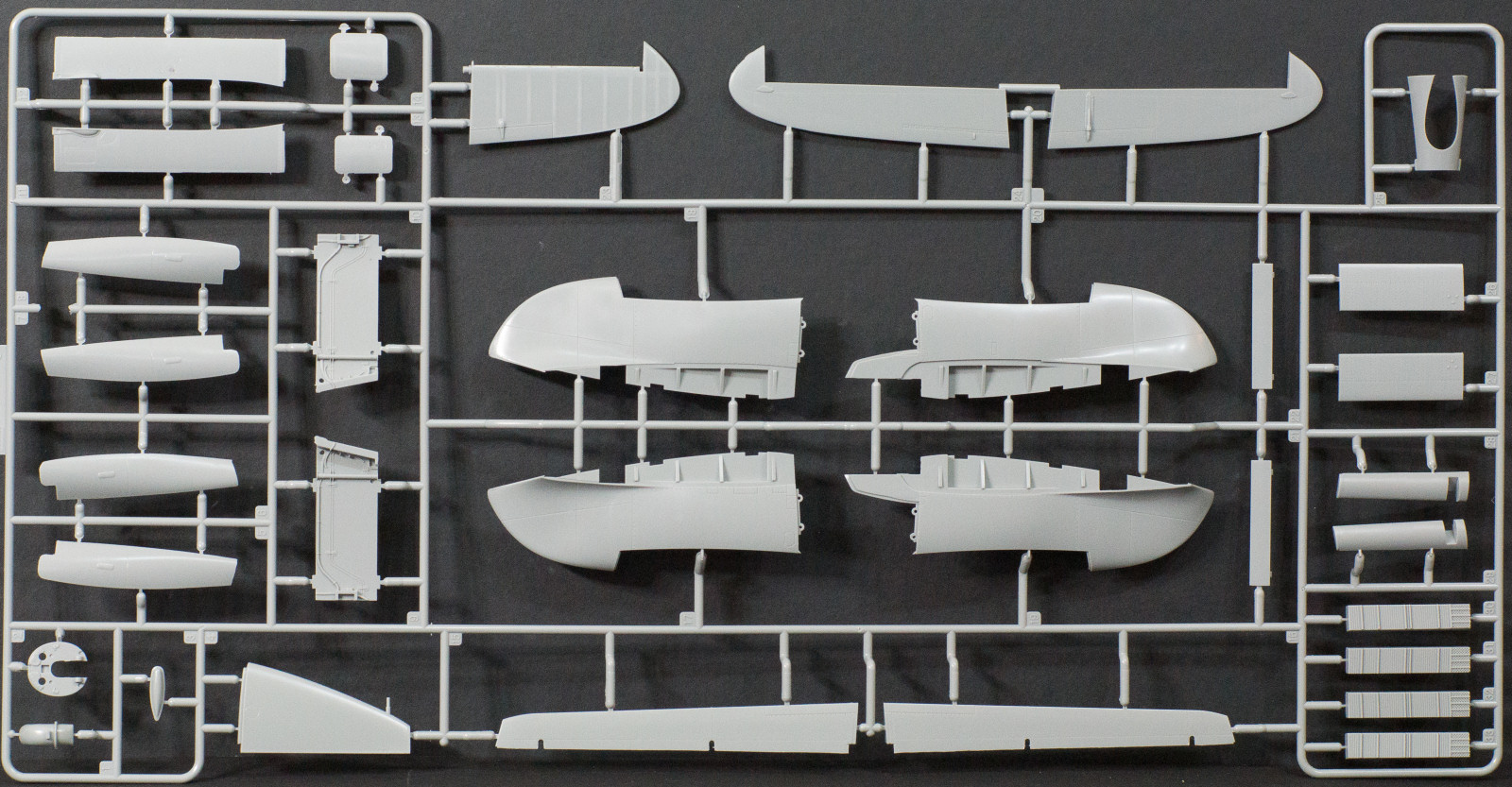 HK Models 01E15 1/32 de Havilland Mosquito B.IV Series II First Look Image 06
