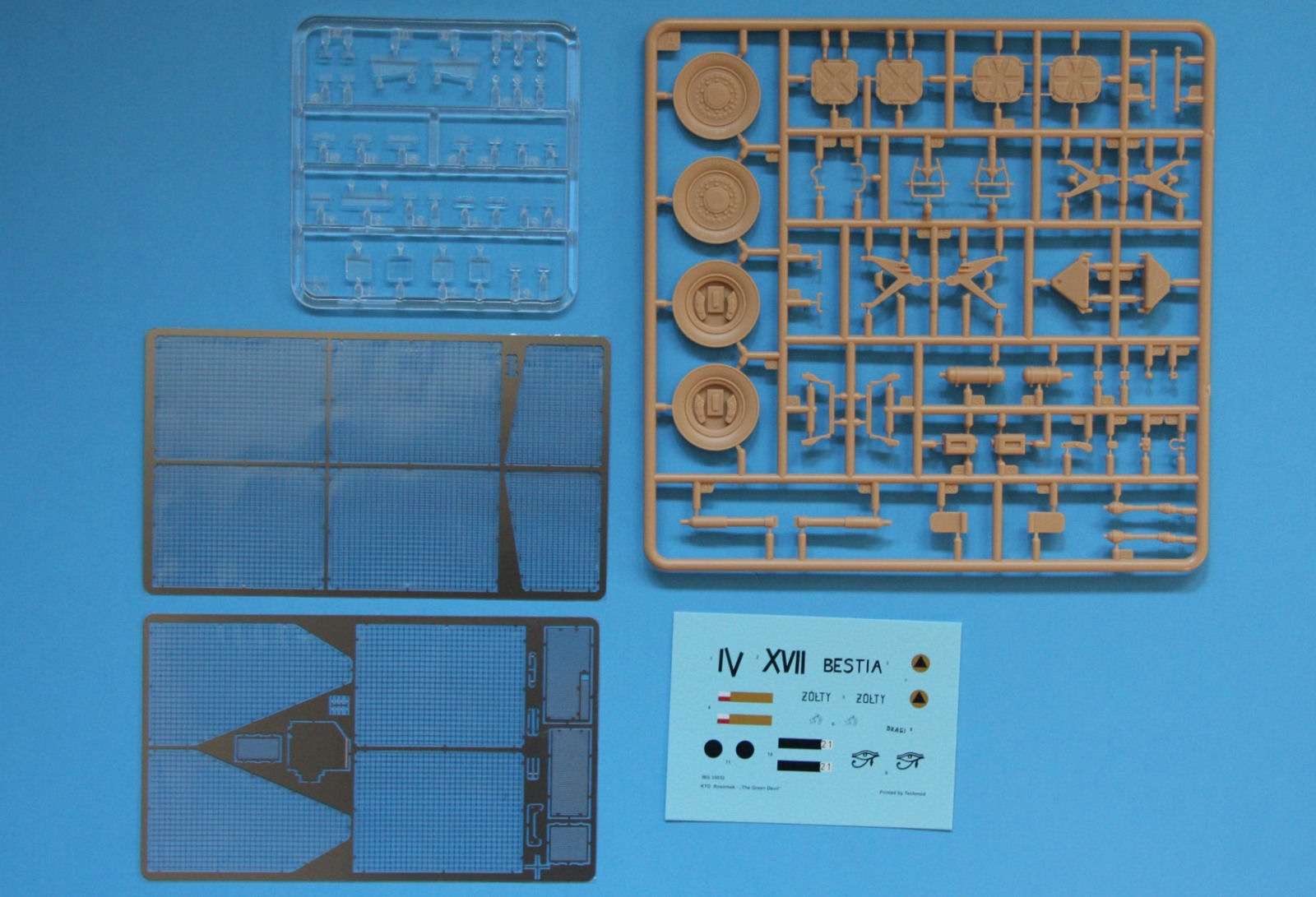 IBG 35032 1/35 KTO Rosomak First Look Image 06
