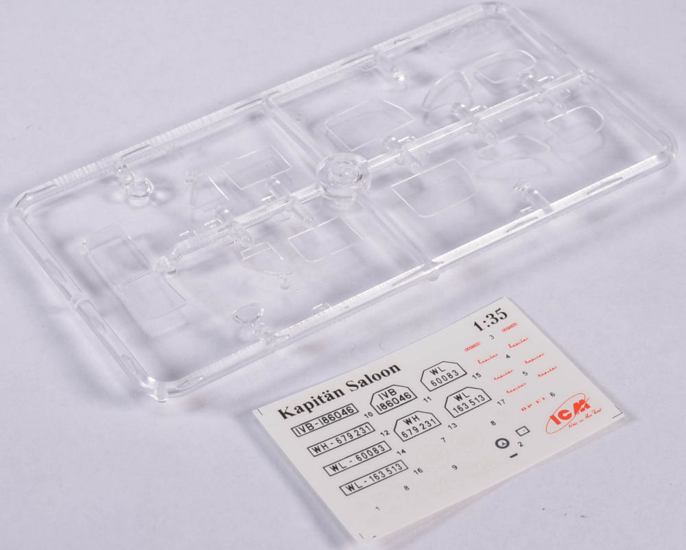 ICM 35475 1/35 Kapitan Saloon German Staff Car Kit Image 03