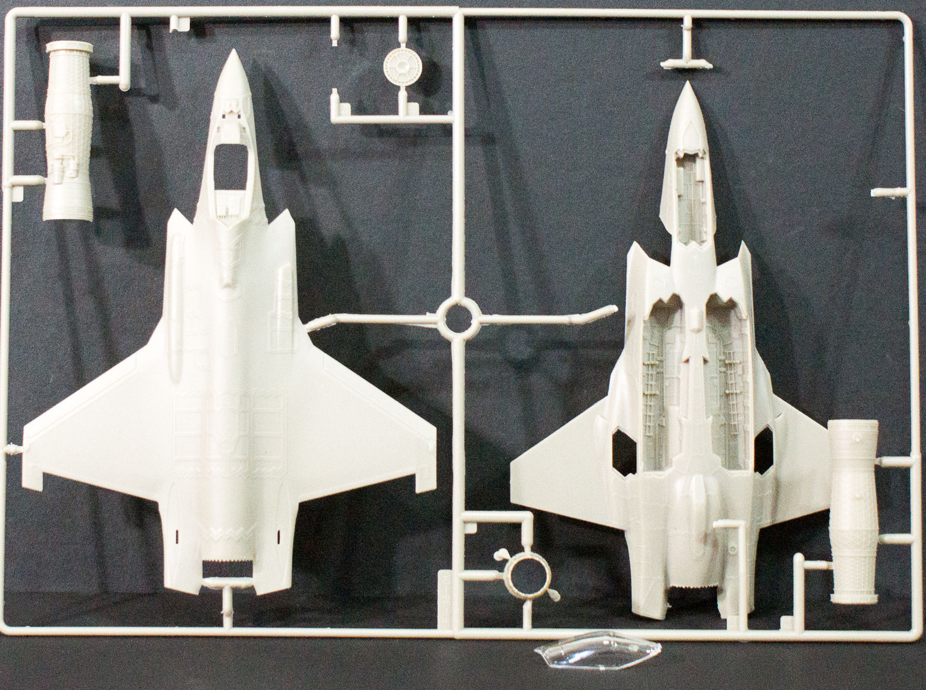 Italeri 1331 1/72 F-35A Lightning II Preview Parts Image 01