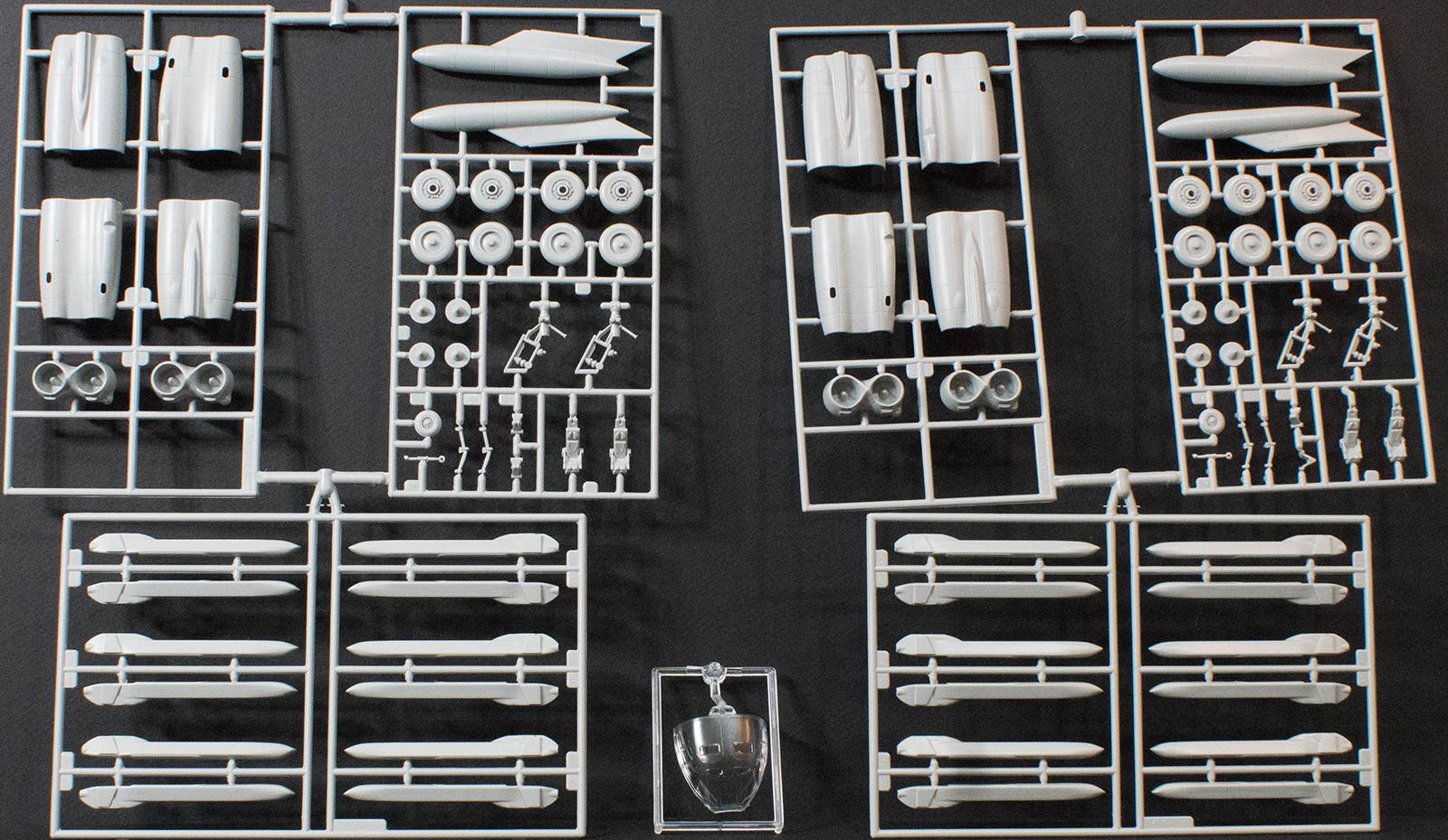 Italeri 1378 1/72 B-52G Stratofortress Parts Image 04