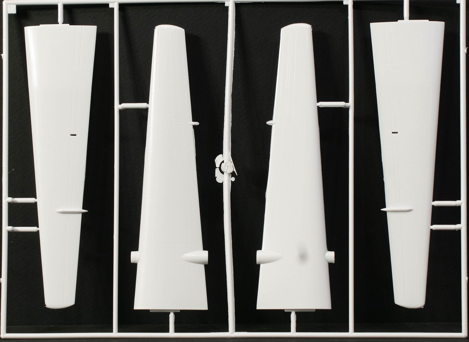 Italeri 1430 1/72 F27 Friendship Parts Image 03