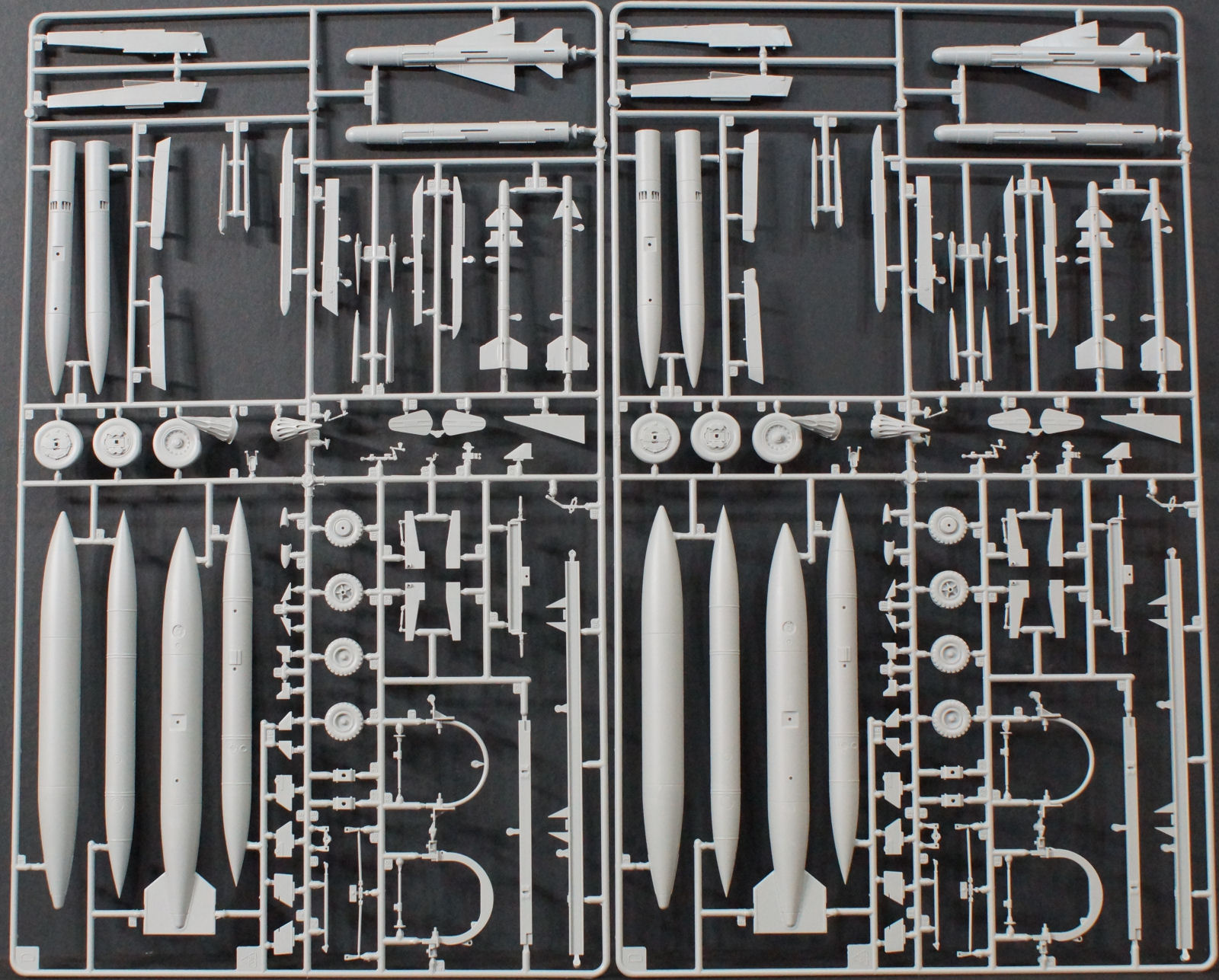Italeri 2505 1/32 Mirage IIIC Parts Image 04