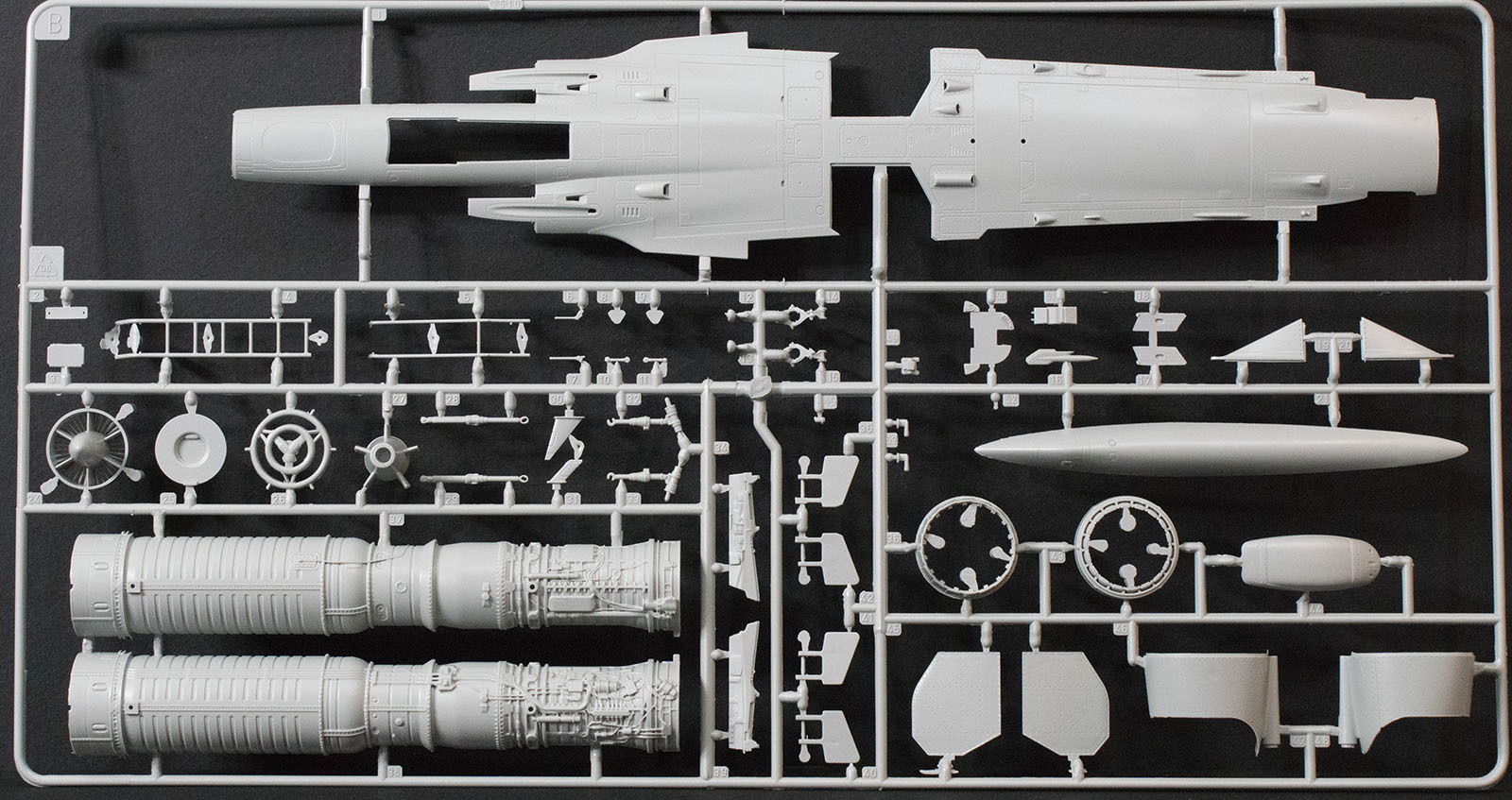 Italeri 2510 1/32 Mirage IIIE/R Parts Image 02