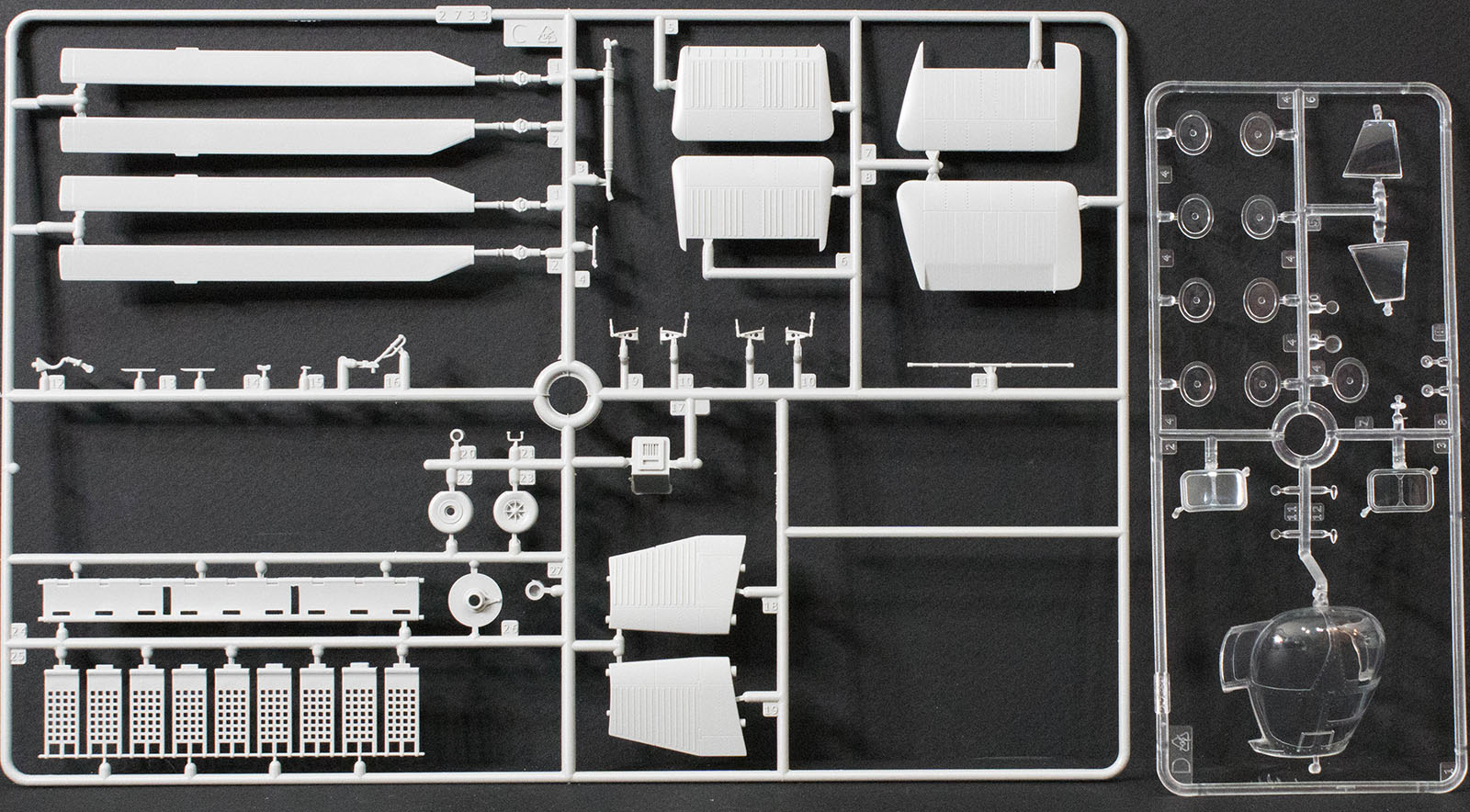 Italeri 2733 1/48 H-21C Shawnee Parts Image 04