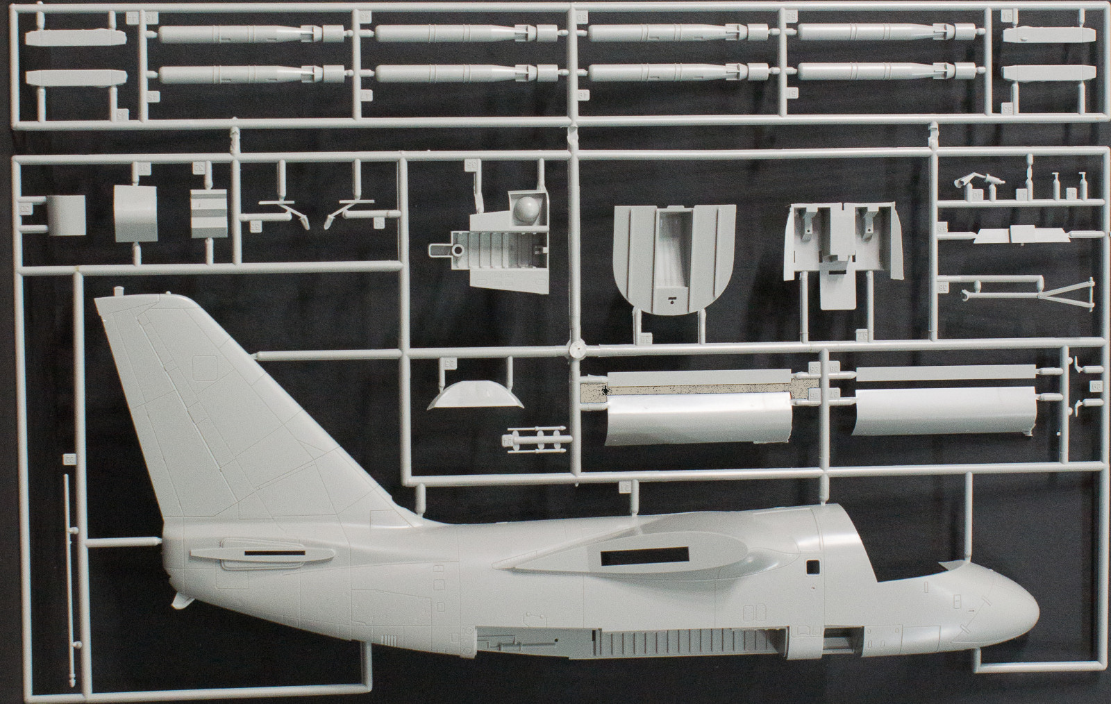 Italeri 2735 1/48 ES-3A Shadow Kit First Look