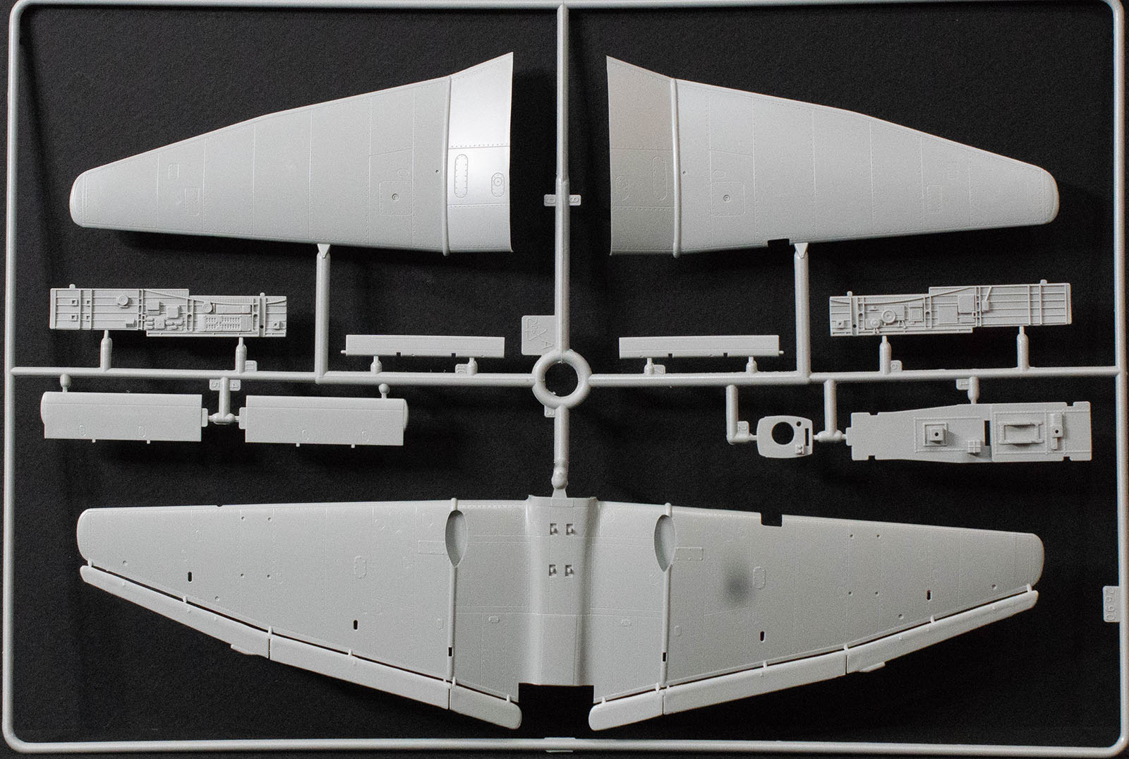 Italeri 2769 1/48 Ju 87B-2/R-2 'Picchiatello' Parts Image 02