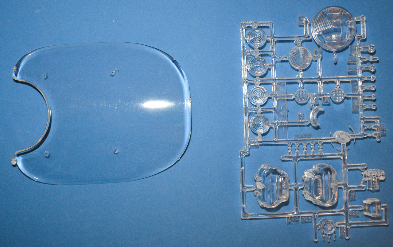 Italeri 4513 1/6 Moto Guzzi V850 California Parts Image 10