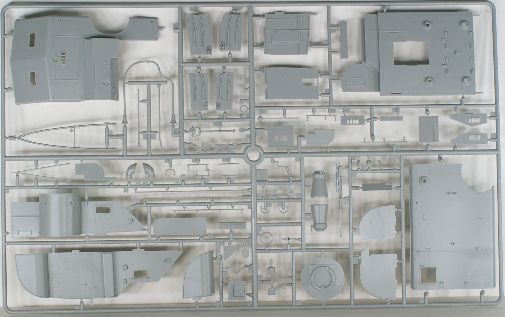 Italeri 5613 1/35 Motor Torpedo Boat PT-109 Parts Image 04