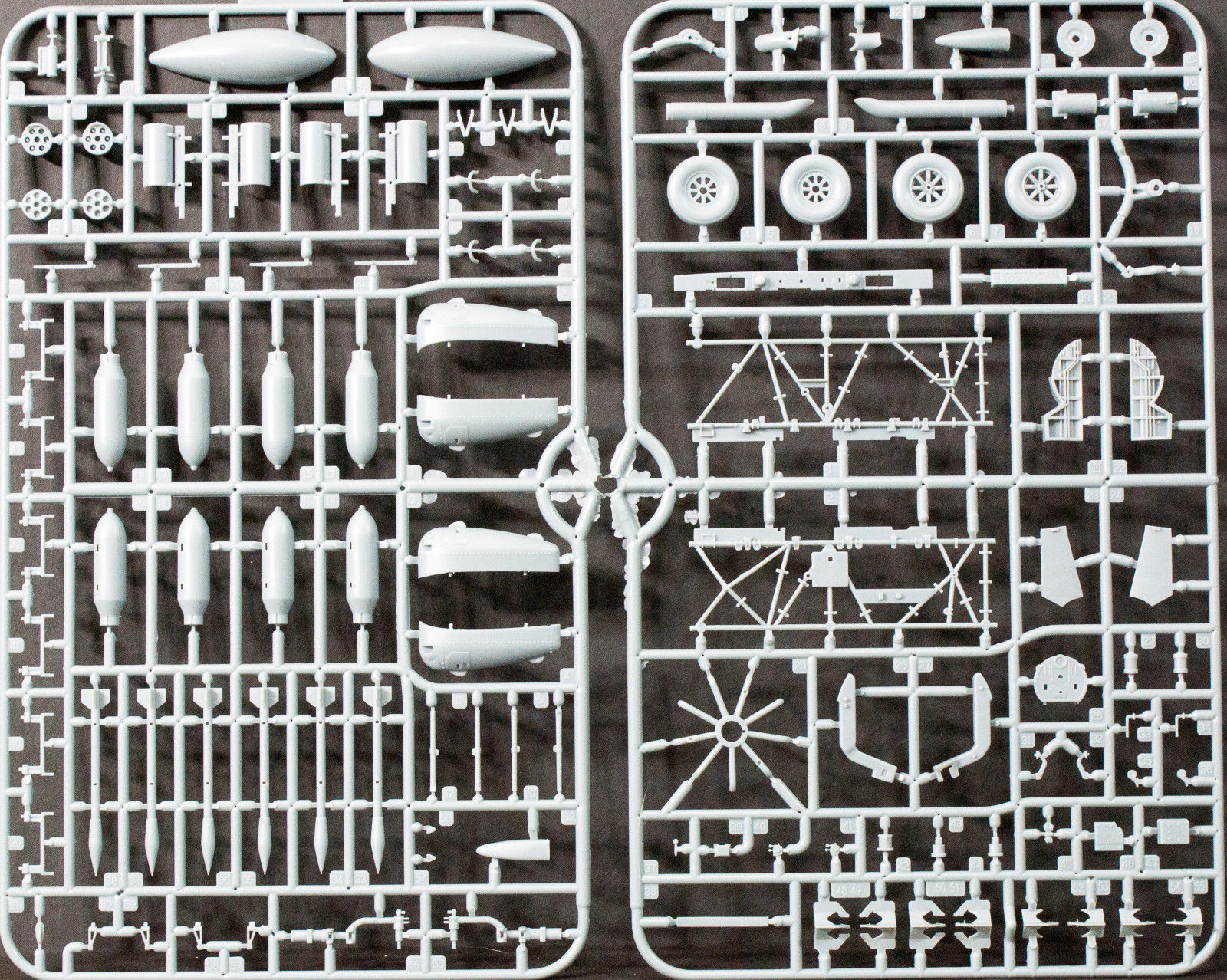 Kitty Hawk Models 32001 1/32 T-6 Texan Review Image 04
