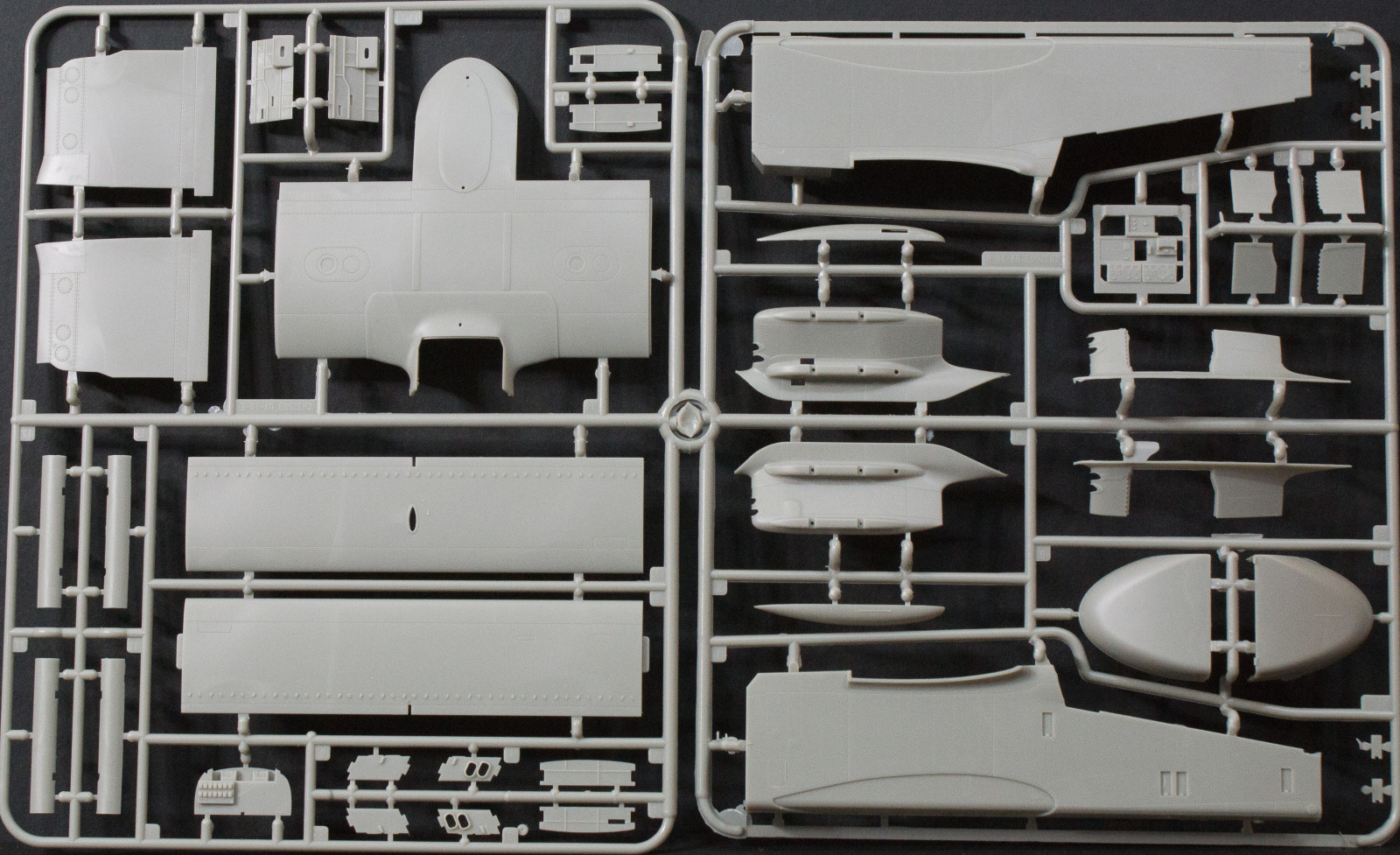 Kitty Hawk Models 32003 1/32 OV-10D Bronco Review Image 04