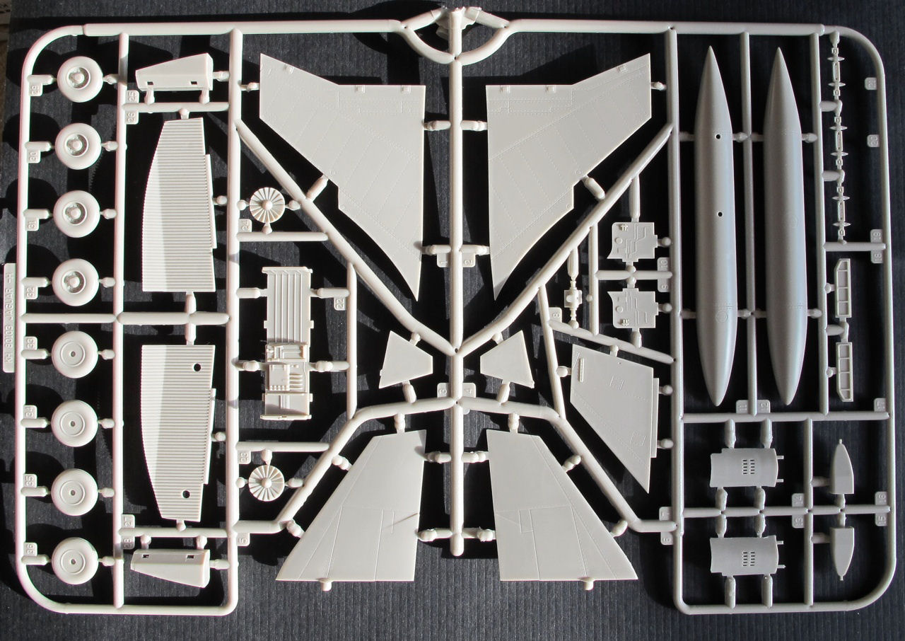 Kitty Hawk Models 80104 1/48 SEPECAT Jaguar A Kit First Look Image 04