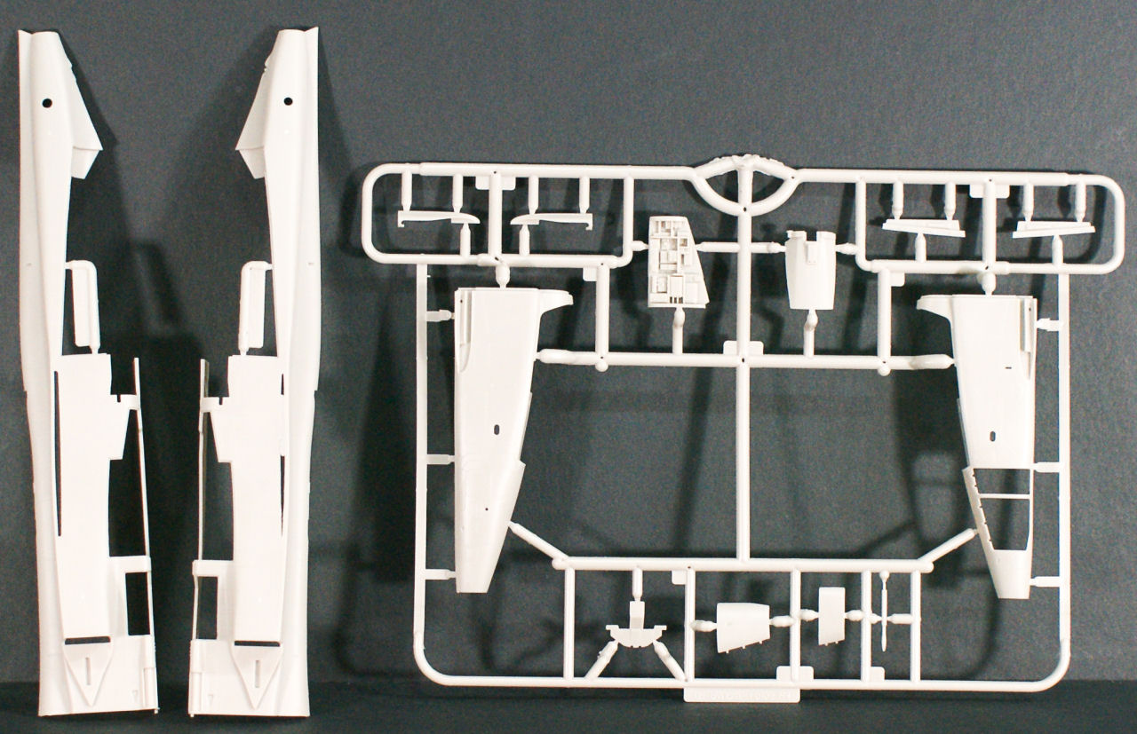 Kitty Hawk Models 80106 1/48 SEPECAT Jaguar GR.1/GR.3 Kit First Look Image 01