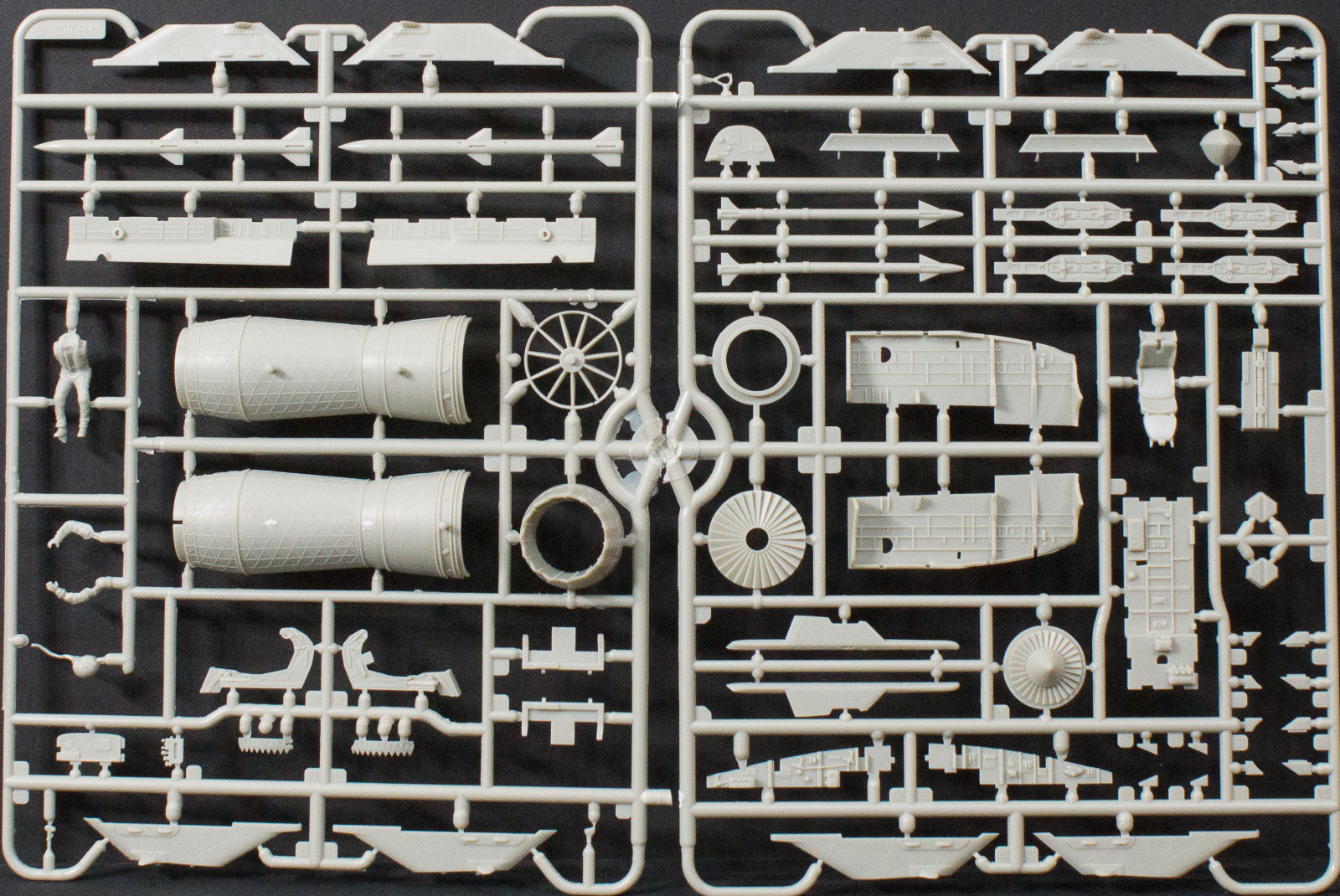 Kitty Hawk Models 80132 1/48 F-35C Lightning II Review Image 04