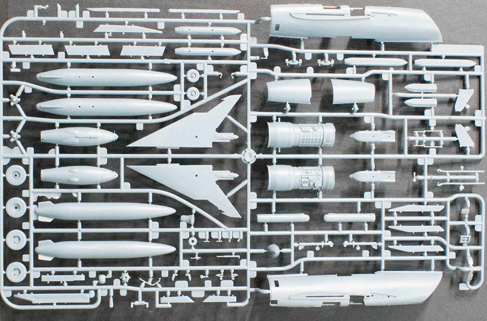 Kitty Hawk Models 80138 1/48 Super Etendard Review Image 01