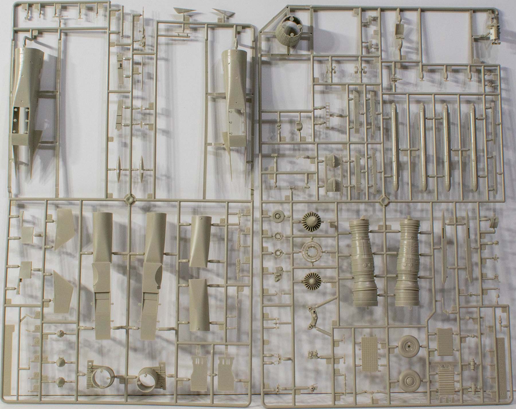 Kitty Hawk Models 80163 1/48 SU-27 Flanker B Review Image 03