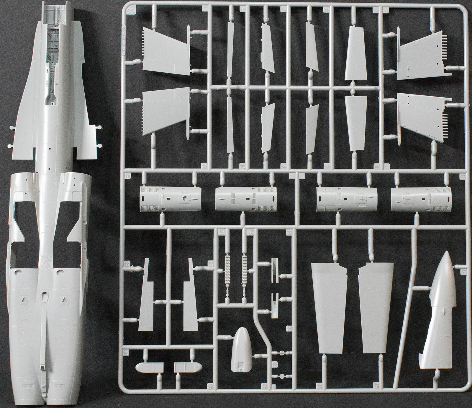 Kinetic 48030 1/48 F/A-18 Hornet Parts Image 02