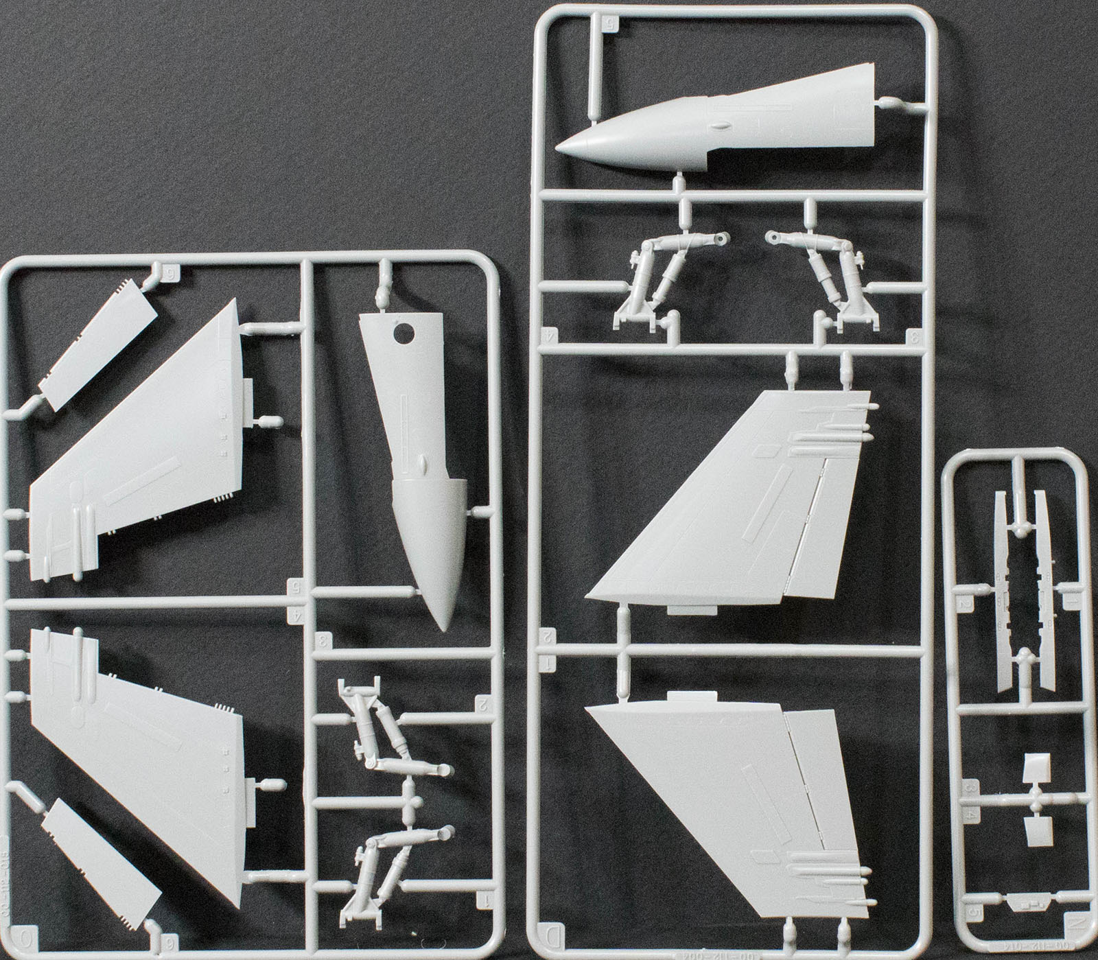 Kinetic 48030 1/48 F/A-18 Hornet Parts Image 04