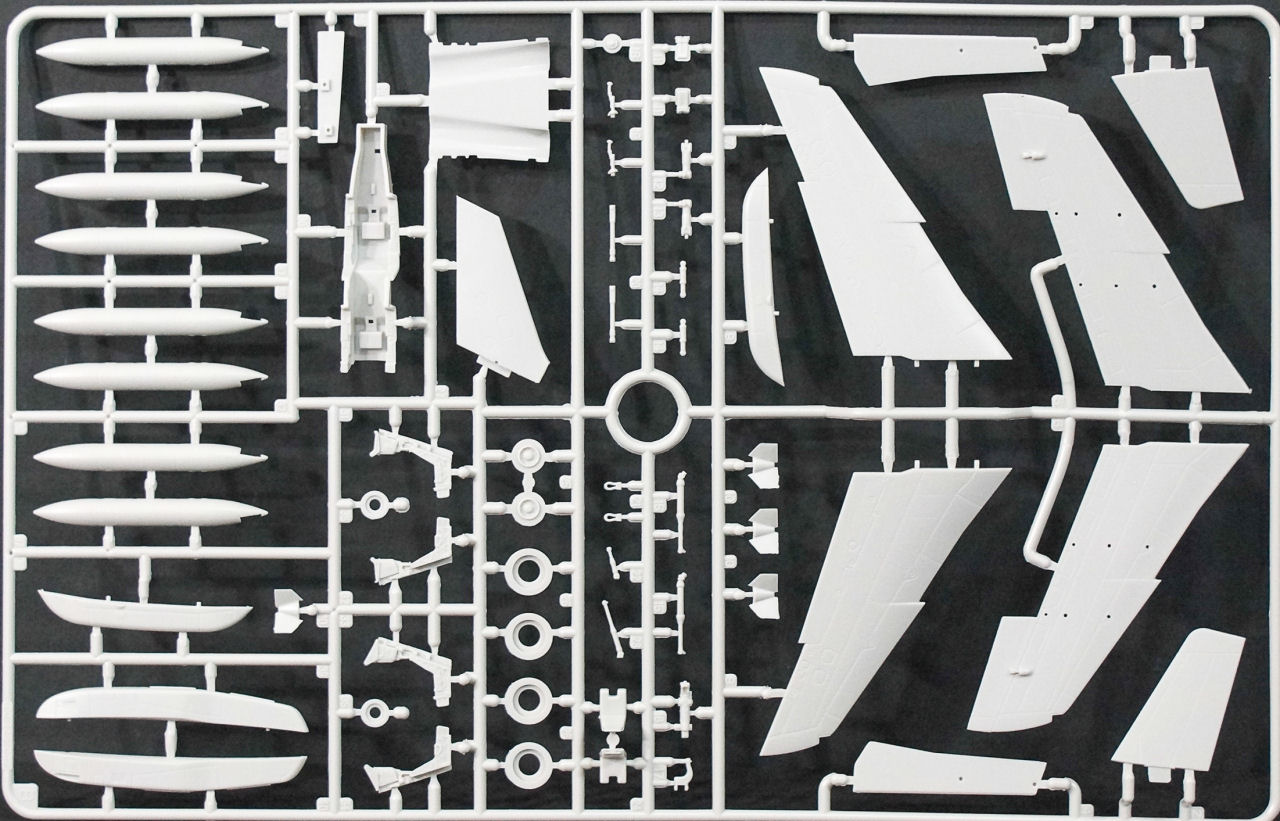 Kinetic 48043 1/48 Alpha Jet A/E Parts Image 02