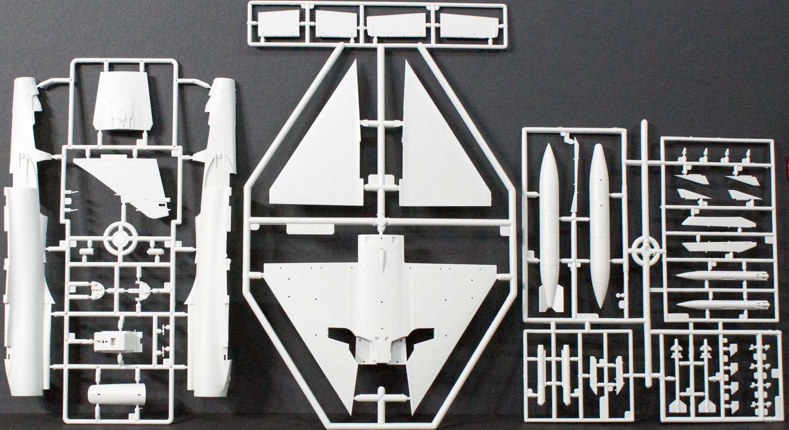 Kinetic 48045 1/48 Mirage 2000-5 Parts Image 01