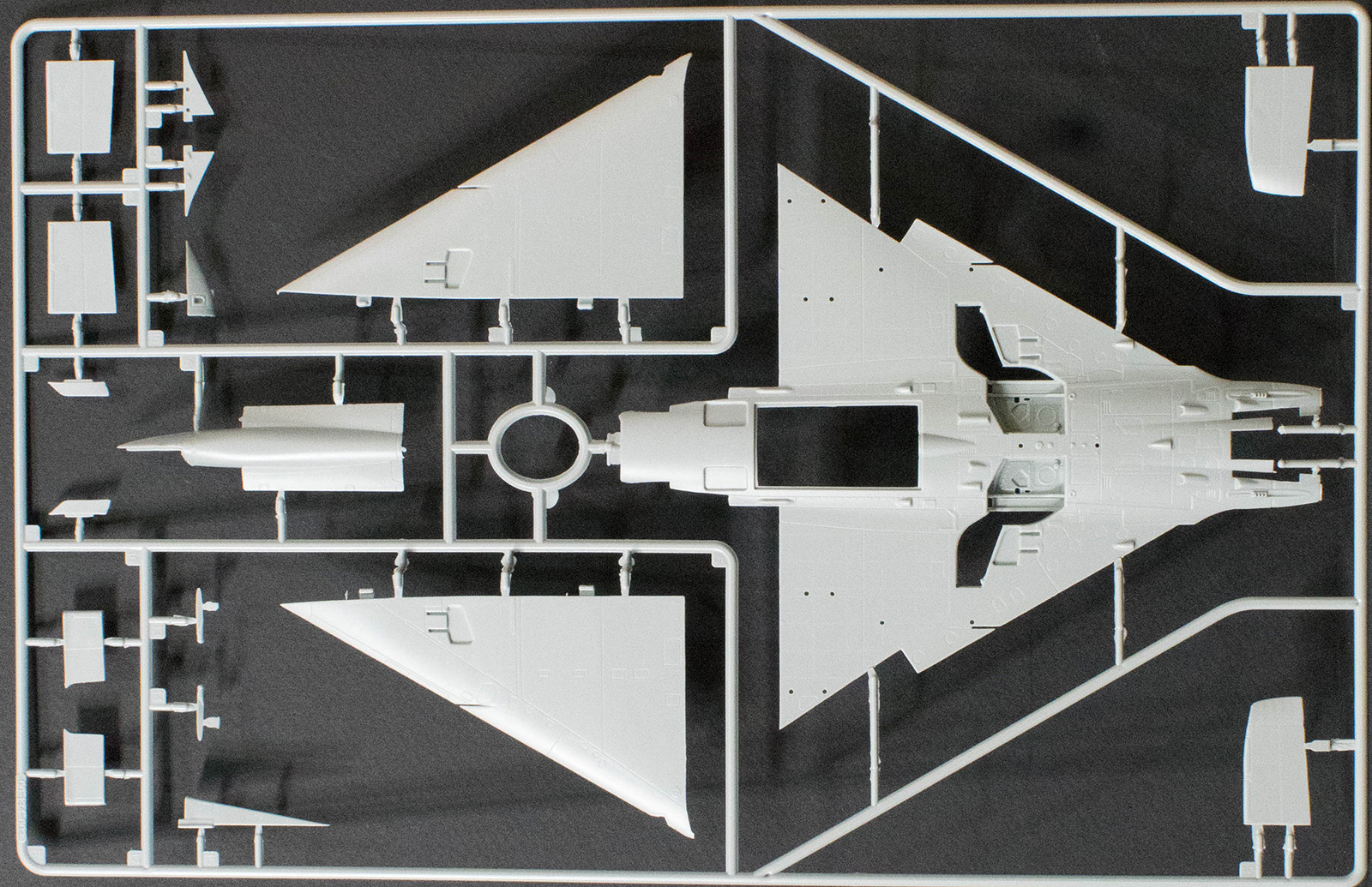 Kinetic 48054 1/48 Mirage IIIBE/D/DE/DS/D2Z Parts Image 02