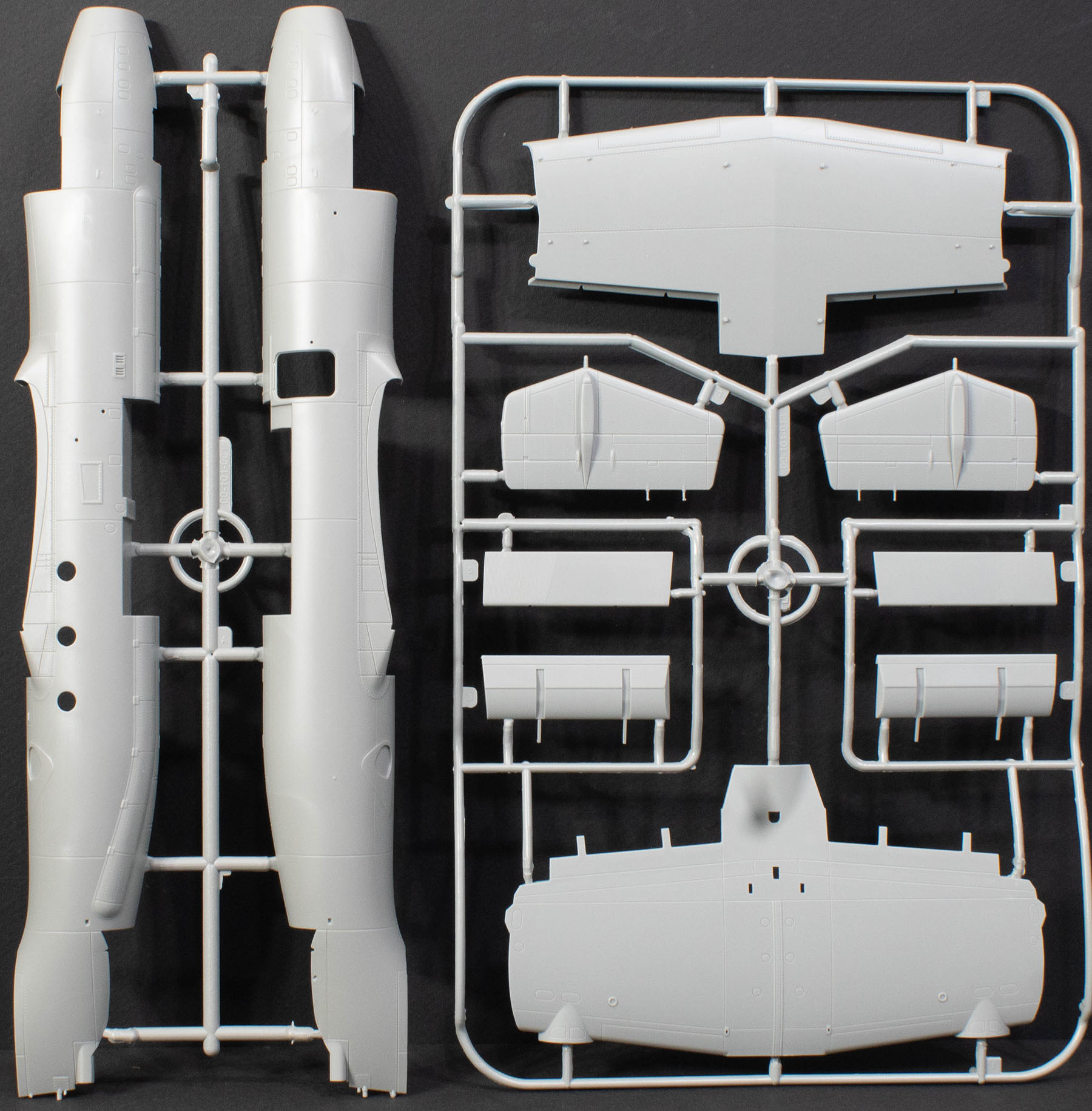 Kinetic 48066 1/48 E-2C Hawkeye 2000 Parts Image 01