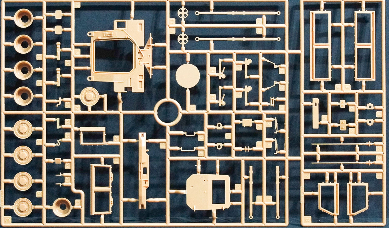Kinetic 61010 1/35 RG-31 Mk.3 Canadian Army MRAP Parts Image 02