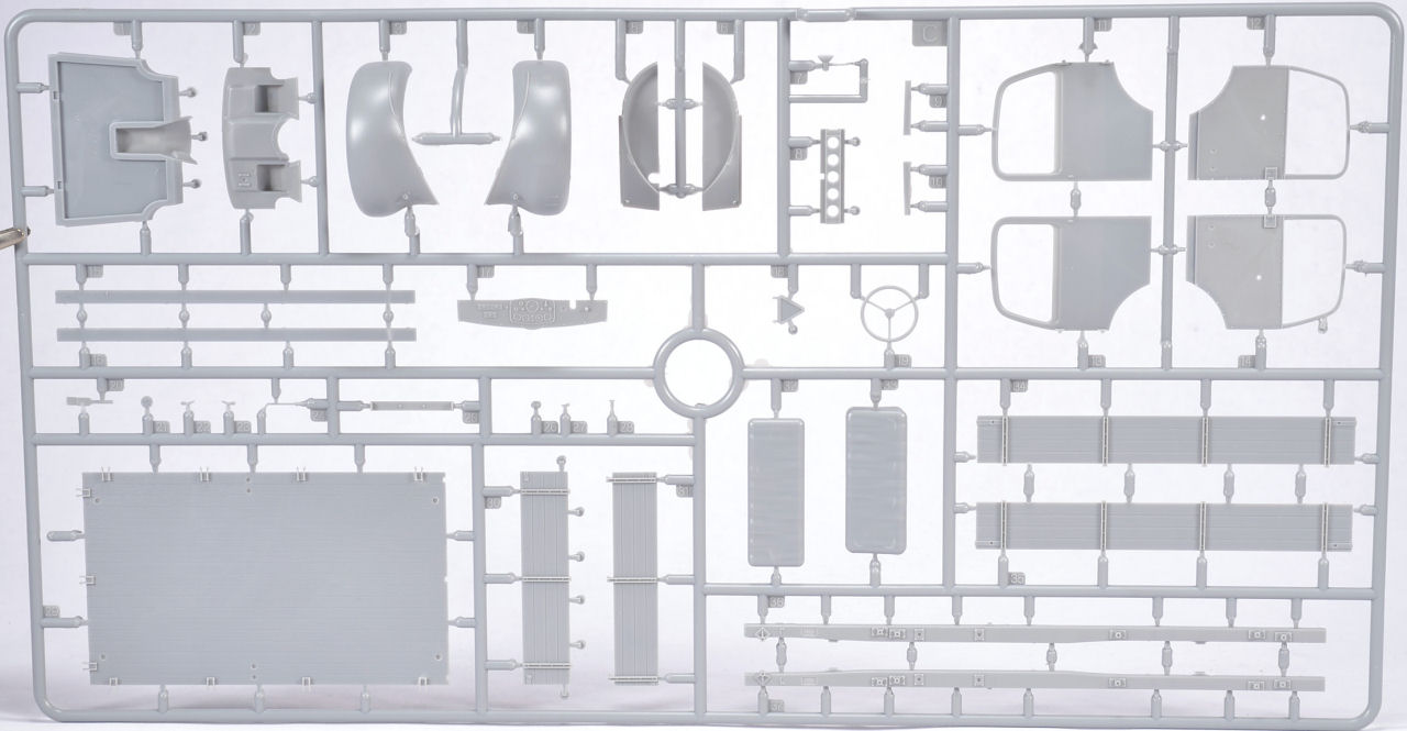 MiniArt 35142 1/35 L1500S German Cargo Truck Parts Image 03