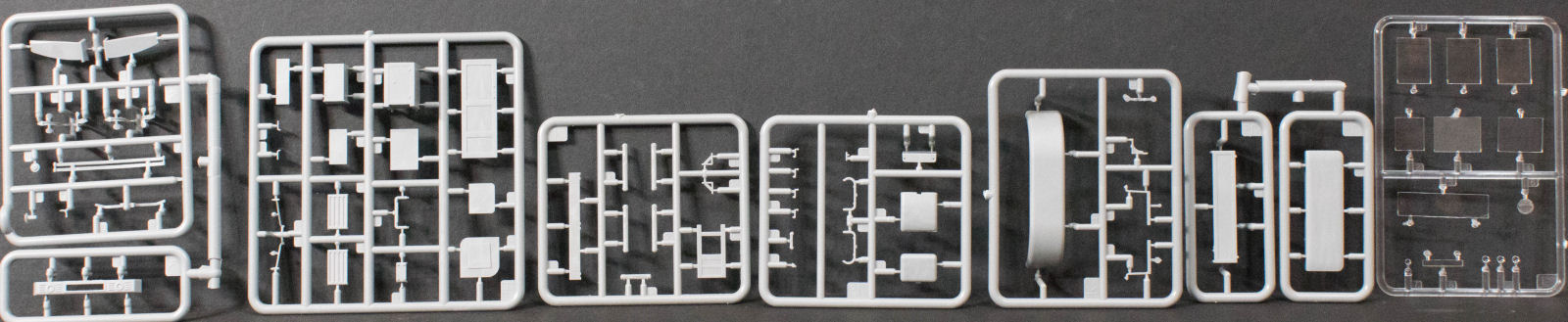 MiniArt 35156 1/35 GAZ-05-193 Staff Bus Parts Image 04