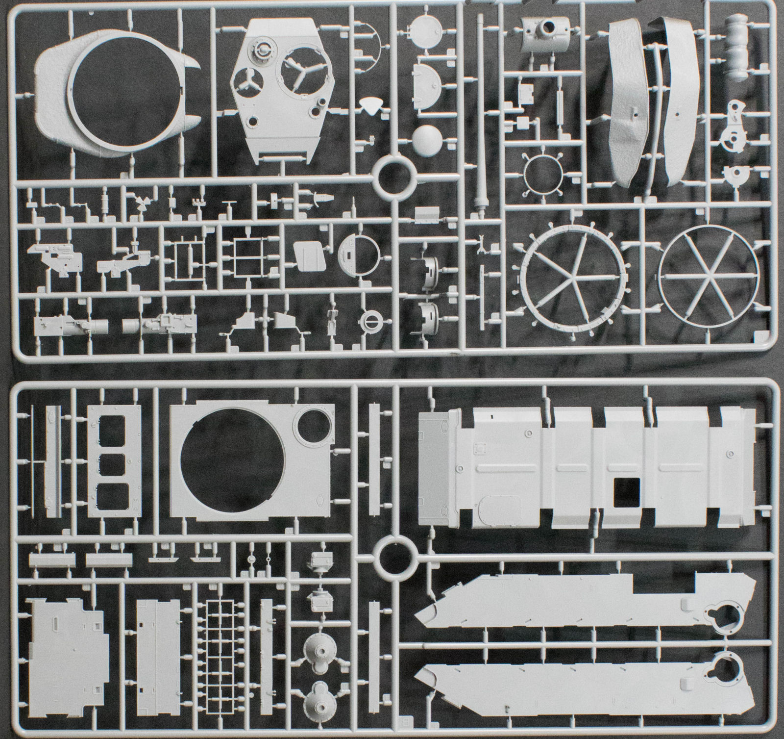 MiniArt 35193 1/35 T-44 Medium Tank Parts Image 01