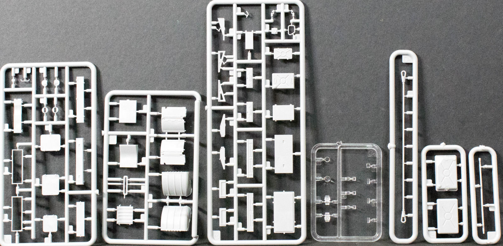 MiniArt 37002 1/35 T-44M Medium Tank Parts Image 05