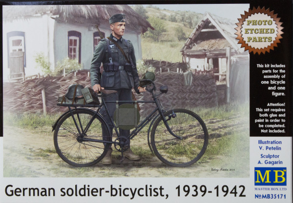 German Soldier-Bicyclist, 1939-1942
