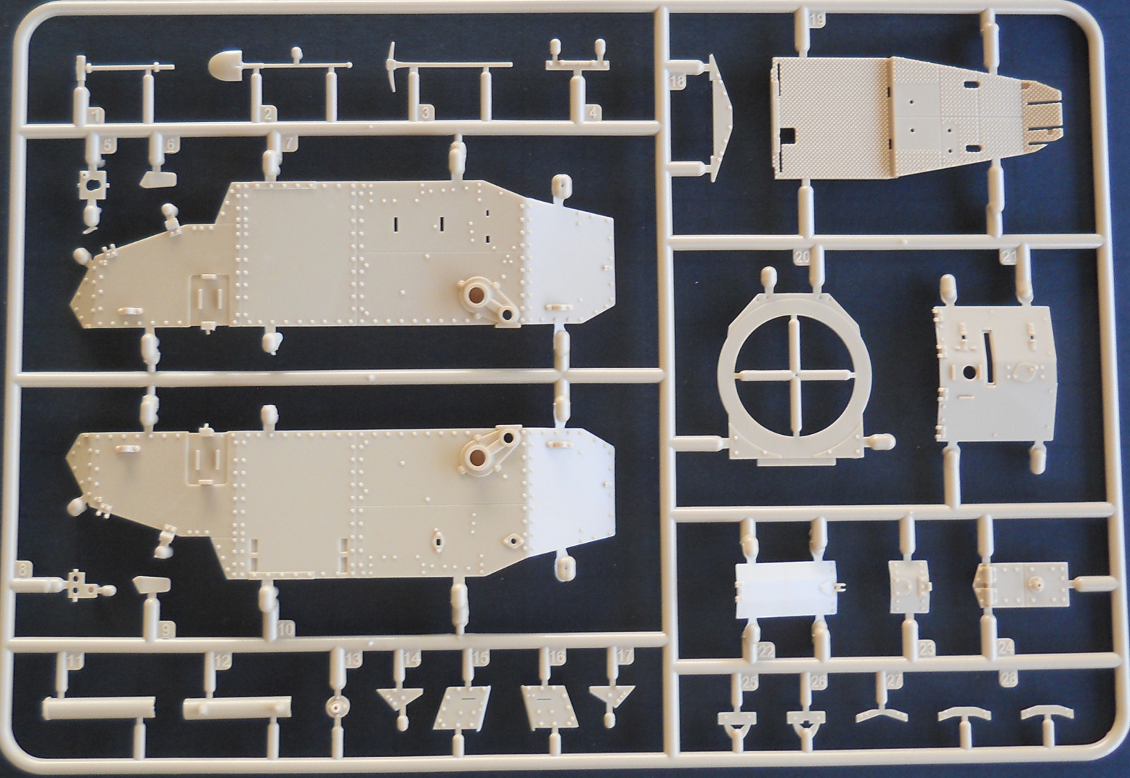 Meng TS011 1/35 French FT-17 Rivet Turret First Look Image 01
