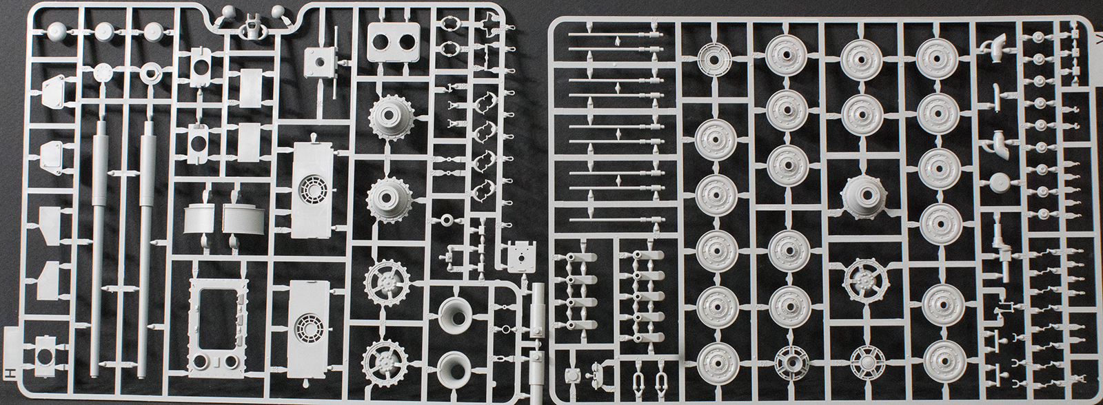 Ammo by Mig Jimenez 8500 1/35 King Tiger Ausf.B 'Henschel Turret' Parts Image 03