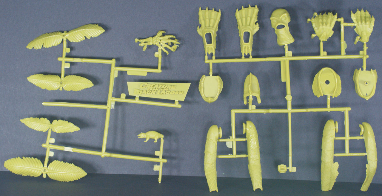 Moebius Models 0925 1/8 Creature From The Black Lagoon Parts Image 02