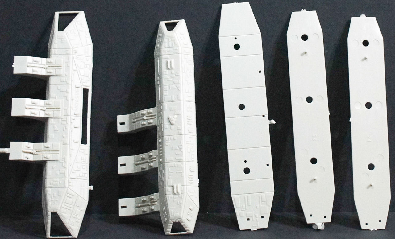 Moebius Models 931 1/4105 Battlestar Pegasus BSG First Look Parts Image 02