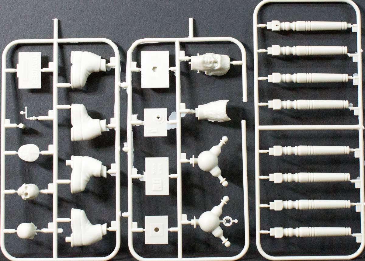 Moebius Models 0933 1/9 Herman Munster Parts Image 02