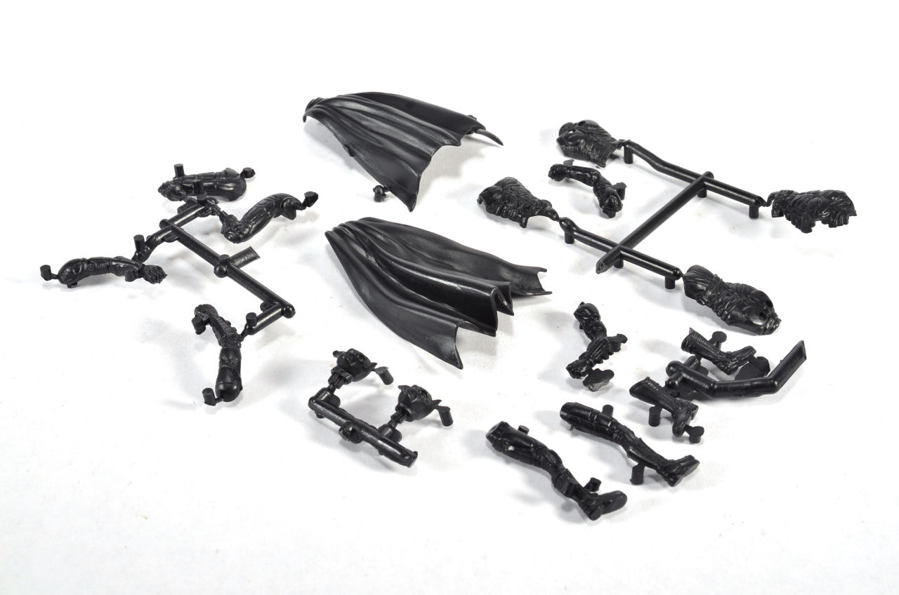 Moebius Models 937 1/25 The Dark Knight Rises Batman First Look Parts Image 01