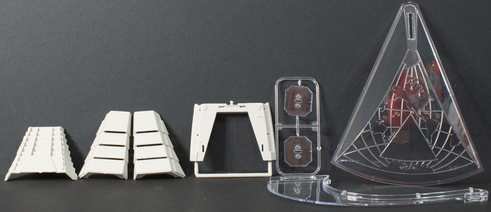 Moebius Models 0941 1/32 Cylon Raider Battlestar Galactica First Look Parts Image 04