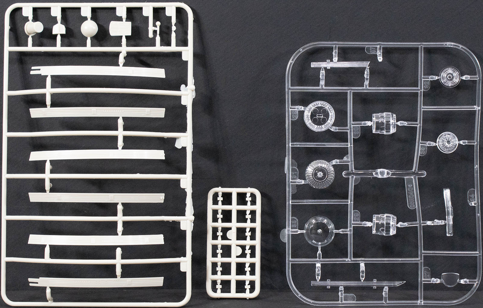 Moebius Models 976 1/1000 USS Kelvin First Look Parts Image 02