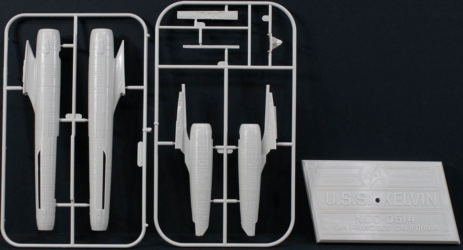 Moebius Models 976 1/1000 USS Kelvin First Look Parts Image 03