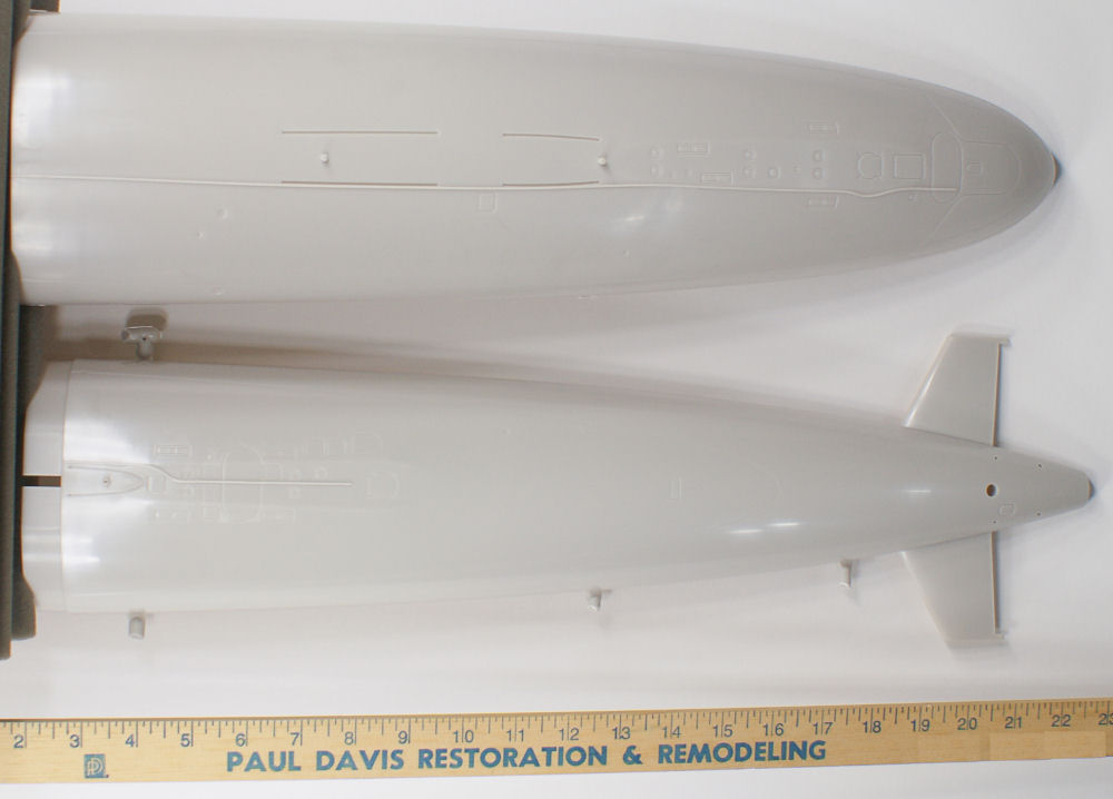 Moebius Models 1400 1/72 USS Skipjack SSN 585 First Look Parts Image 01