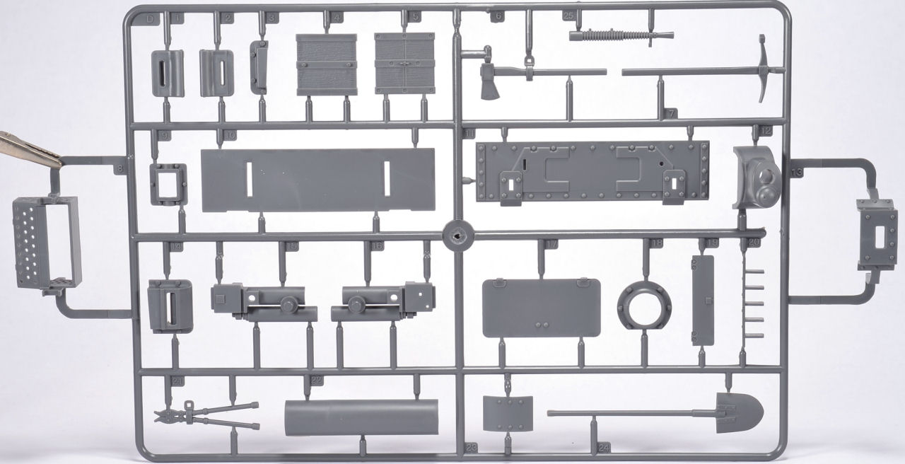 Panda-Hobby 16001 1/16 Pz.Kpfw.38(t) Ausf.E/F First Look Image 06