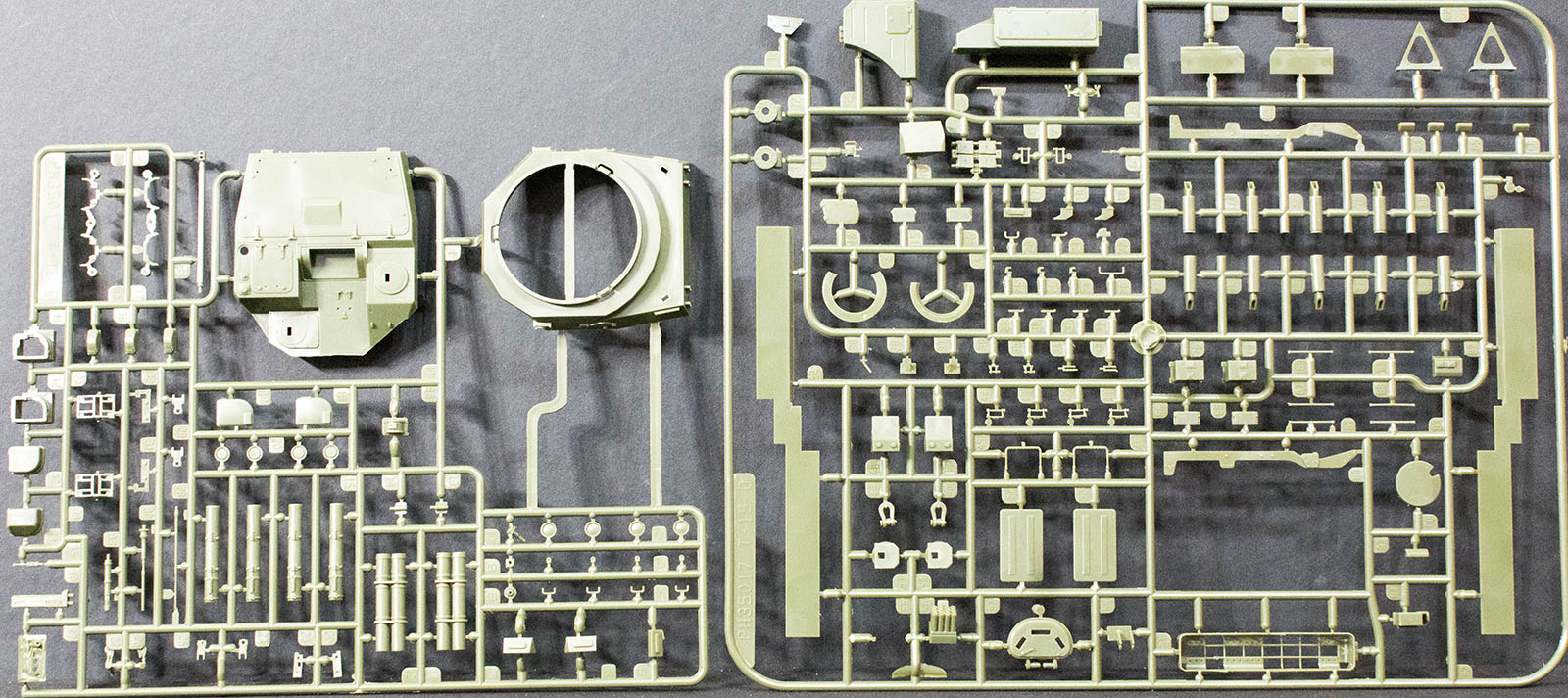 Panda-Hobby 35017 1/35 T-15 Armata Object 149 First Look Image 02