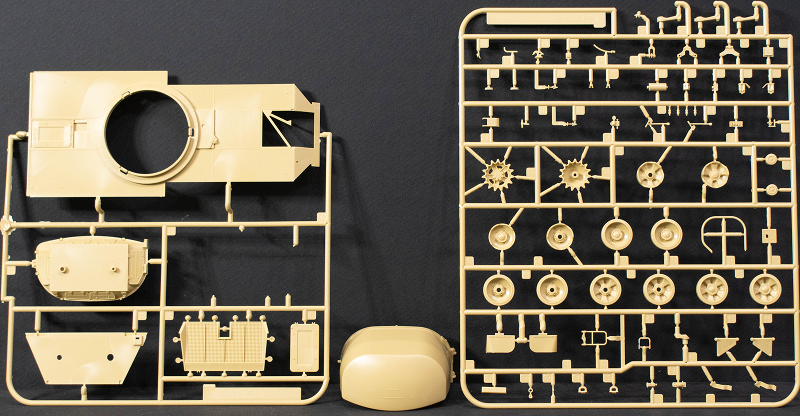 Panda-Hobby 35033 1/35 9A310M1 TELAR w/9M38M of 9K37M BUK-M1 First Look Image 02