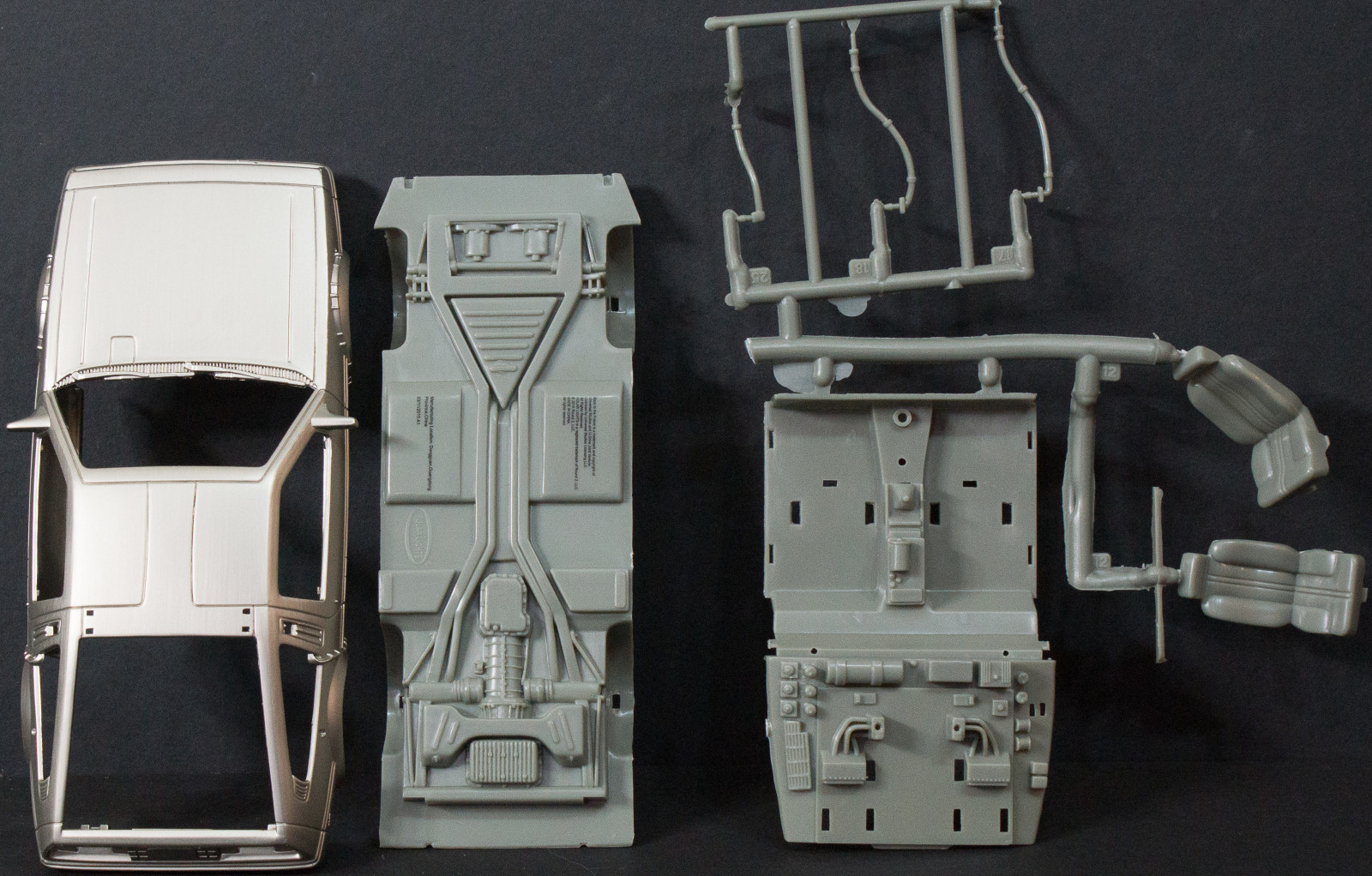 Polar Lights 0932 1/25 Back to the Future III Time Machine Mark IV Parts Image 01